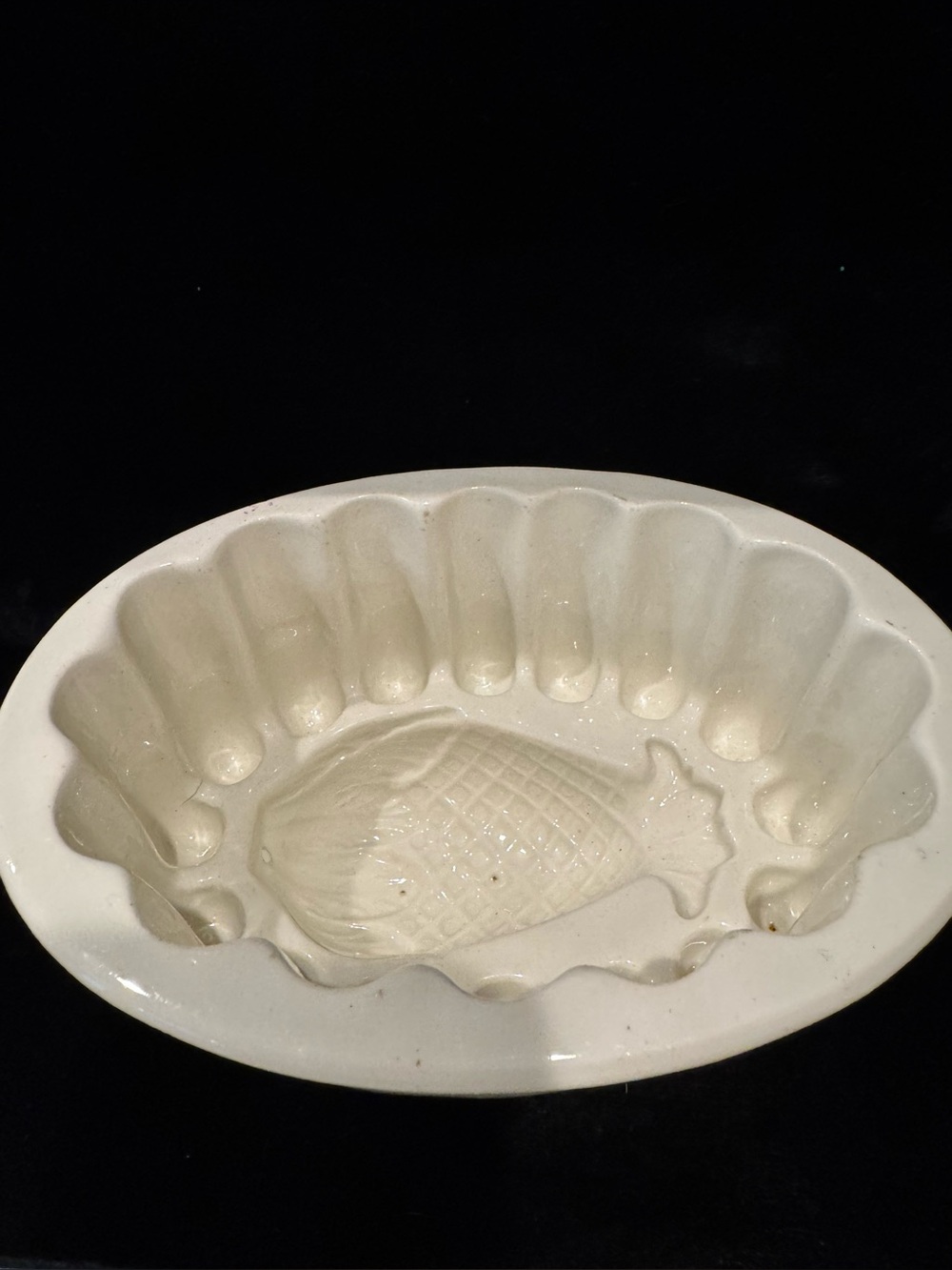 Antique Victorian Copeland & Sons White Ironstone Pineapple Jelly Mold - English